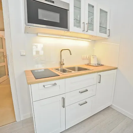 Aparment Near Monte Cassino By Grand Apartmán